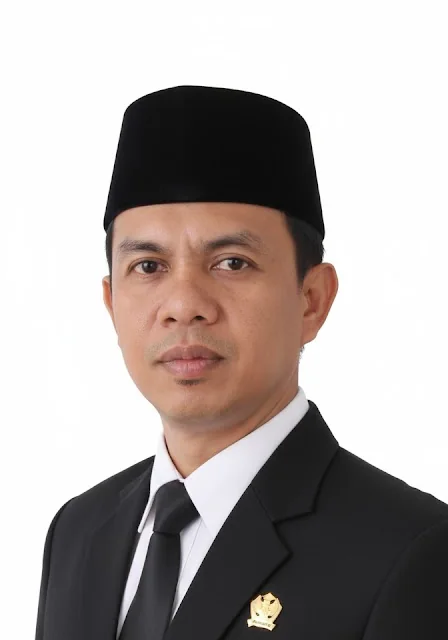 Ustadz Ali Made, Kepala SMP Al-Badar Bilalang Parepare